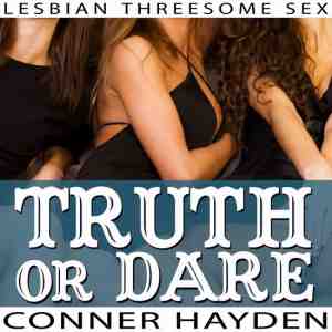 Foto: Truth or dare lesbian threesome sex