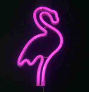 Foto: Neon led lamp   flamingo   roze   29 x 14 cm   incl  3 aa batterijen   neon verlichting   wandlamp