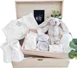 Foto: Kraamcadeau unisex jongen meisje baby geschenkset neutraal memorie box babyshower cadeau gender babycadeau 10 in 1 kado