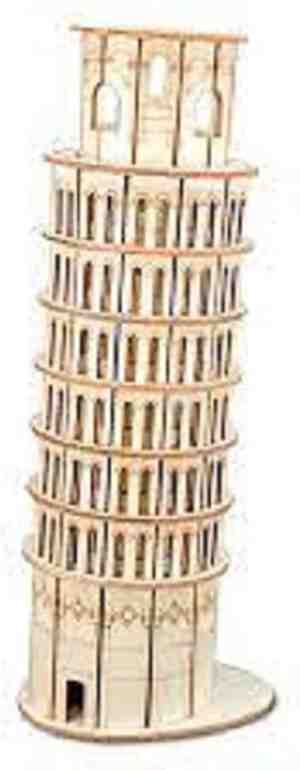 Foto: Houten modelbouw leaning tower of pisa miniatuurbouw hout