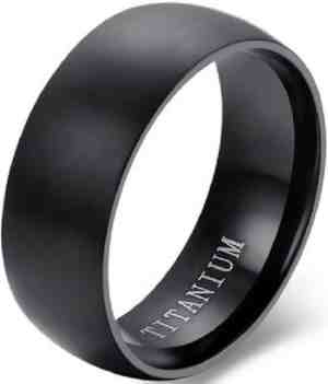 Foto: Schitterende titanium zwarte ring damesring herenring