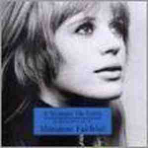 Foto: A stranger on earth  an introduction to marianne faithfull