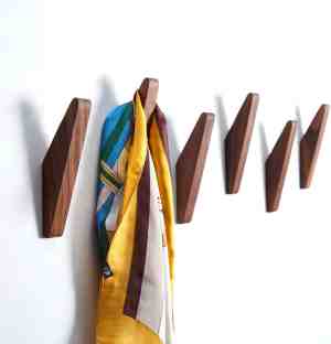 Foto: Walnoothouten wandhaken 6 stuks kledinghaken minimalistisch design wandgemonteerde rustieke houten haken kledinghanger hoedenrek voor het ophangen van badkamerhanddoeken