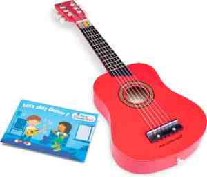 Foto: New classic toys speelgoedinstrument   houten speelgoedgitaar met draagriem   inclusief muziekboekje