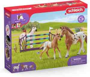 Foto: Schleich horse club   lisas toernooitraining   kinderspeelgoed   paarden speelgoed   3 appaloosas en hindernissen   17 onderdelen