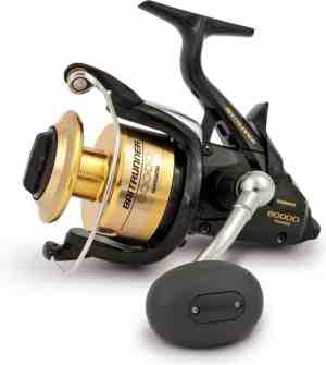 Foto: Shimano baitrunner 6000 d   karpermolen   slip voorop