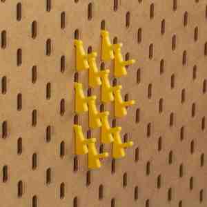 Foto: 12x naaispoelhouder enkelvoudig past op ikea skadis pegboards geel verticaal design set